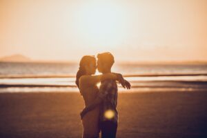 債務整理を行った妻が持つ隠し口座の貯金はどうなる？