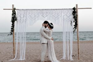 債務整理を妻に報告する際の適切な伝え方は？