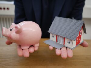 借金で誰にも言えない悩みを解決するための無料相談はどこで受けられる？